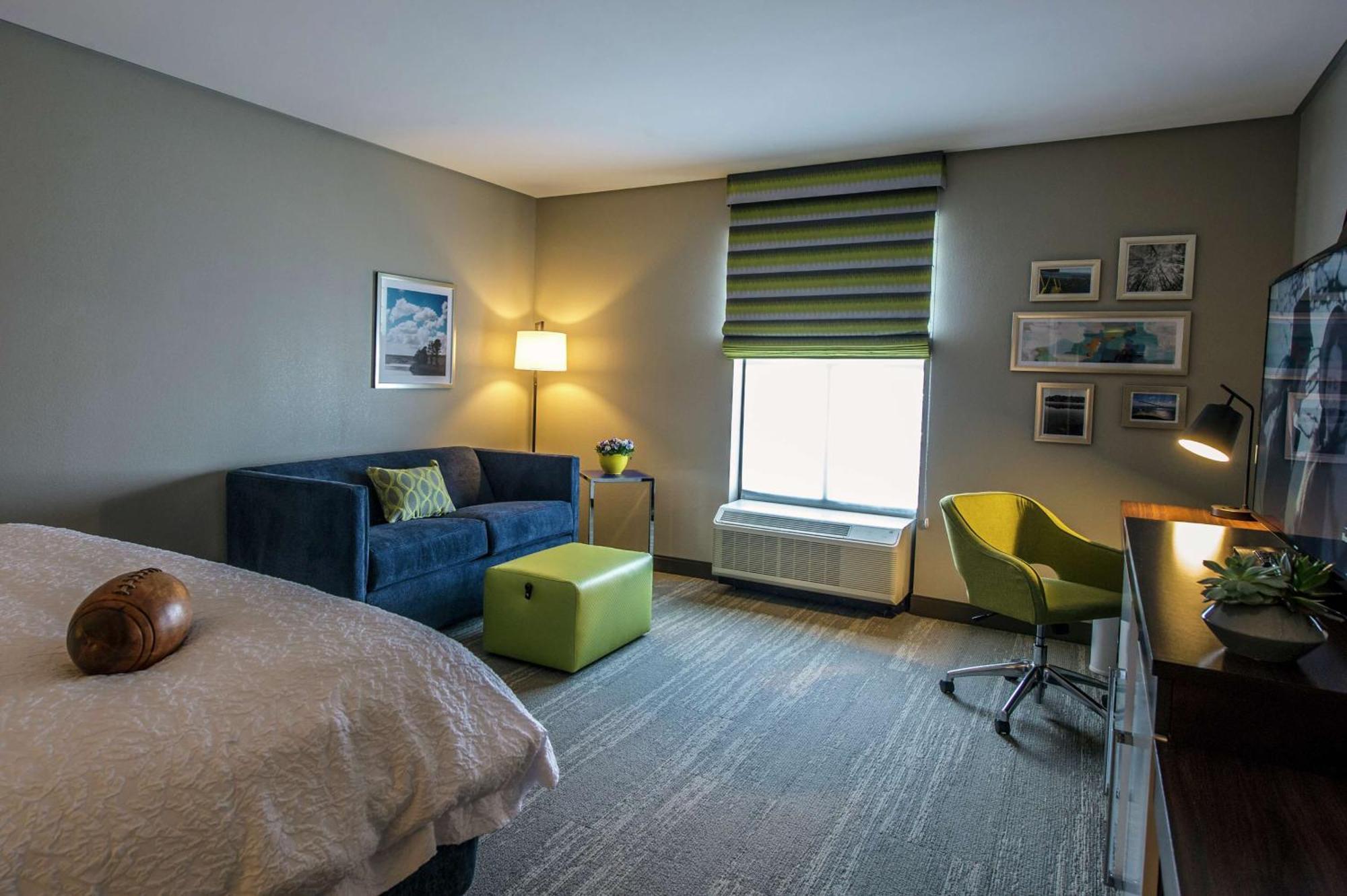 Hampton Inn & Suites/Foxborough/Mansfield Экстерьер фото