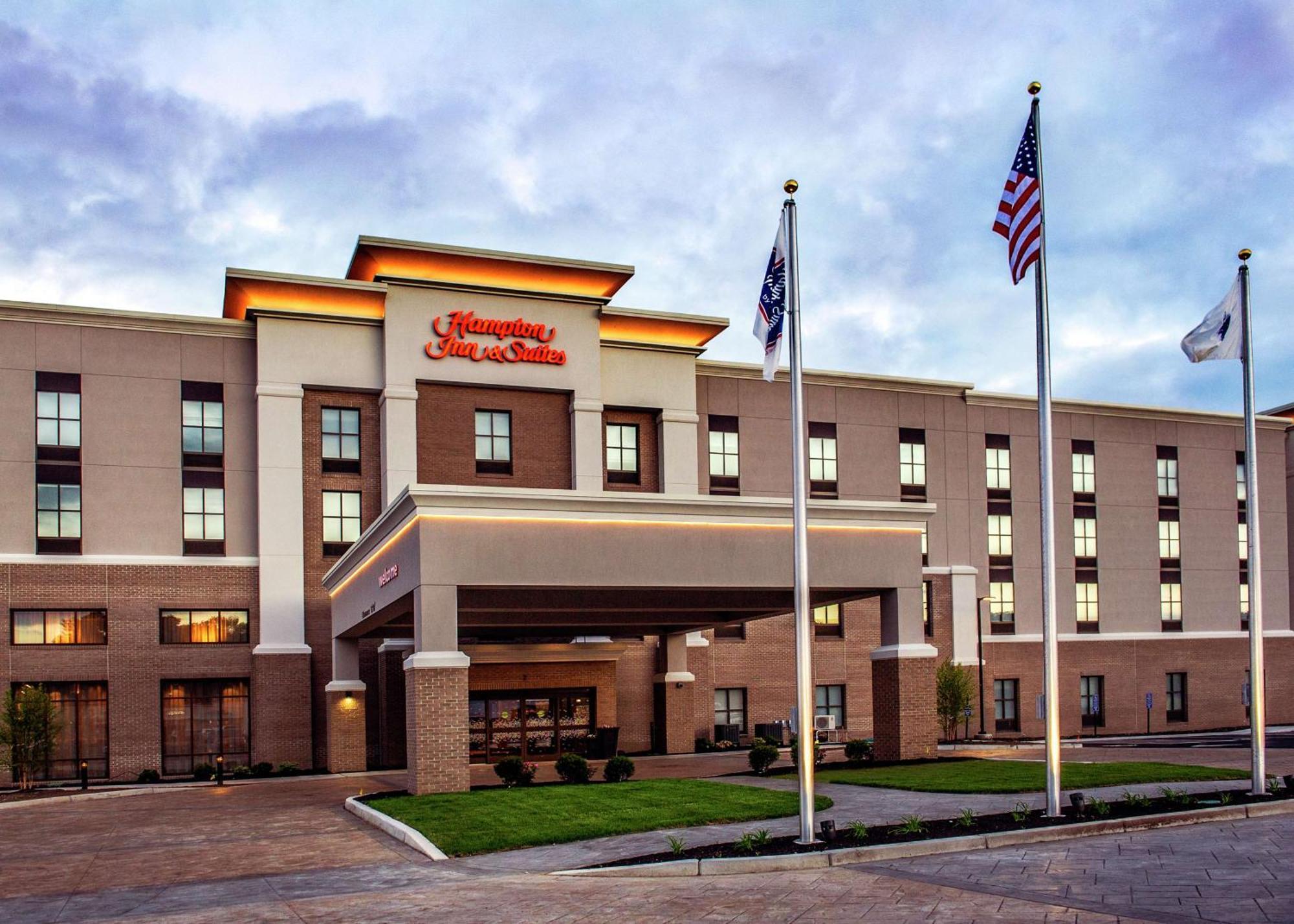 Hampton Inn & Suites/Foxborough/Mansfield Экстерьер фото